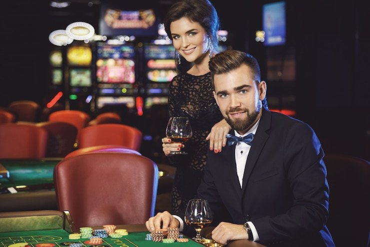 Aktivitas pengguna mem4d menikmati berbagai permainan sports dan casino online